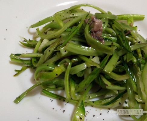 Insalata di puntarelle